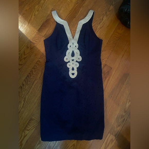 Lilly Pulitzer Navy and Gold dress. - Picture 3 of 5